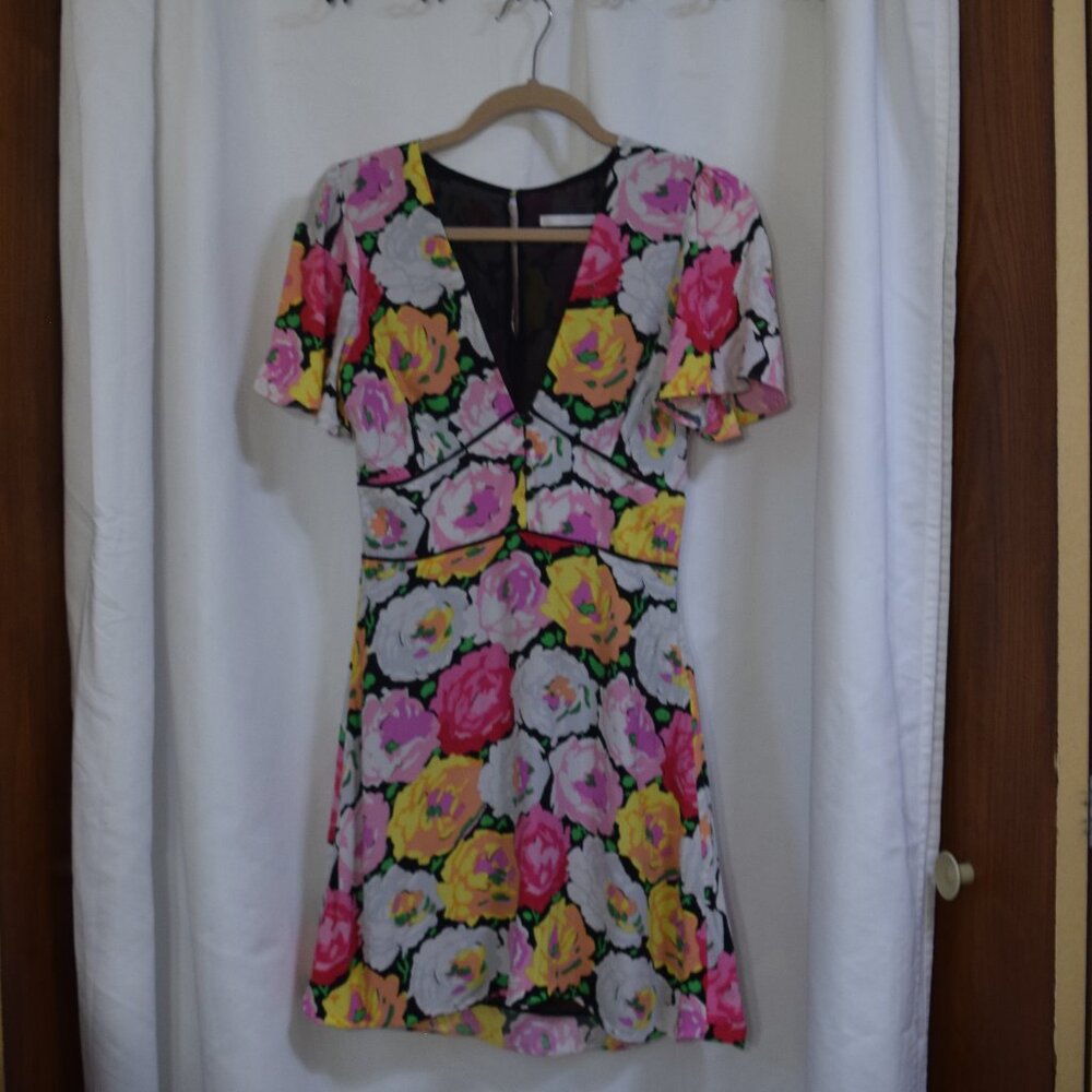 Zara Floral mini dress, size small